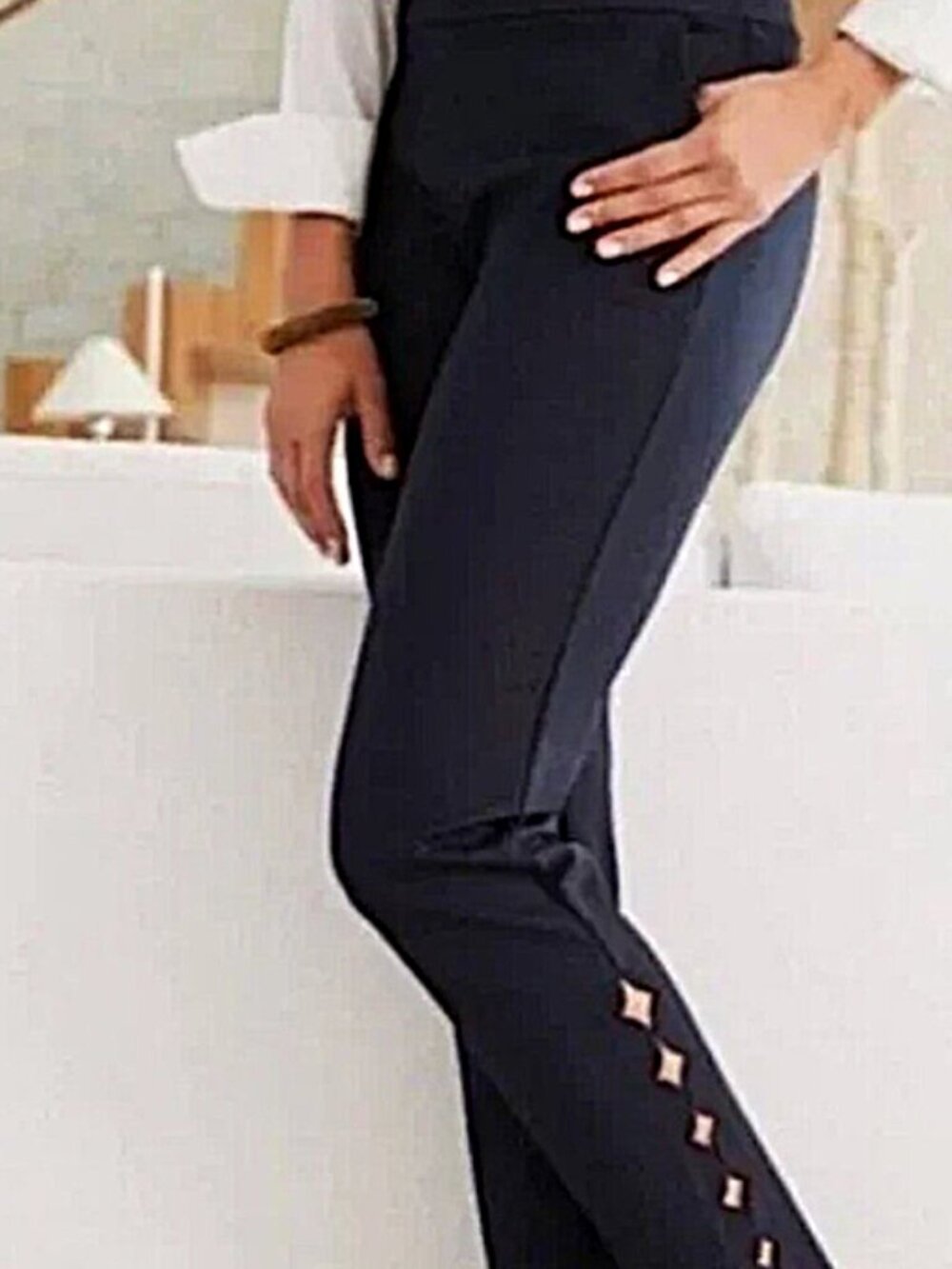 Soft Surroundings Straight Leg Crop Black Scalloped Crop Pant Sz PL